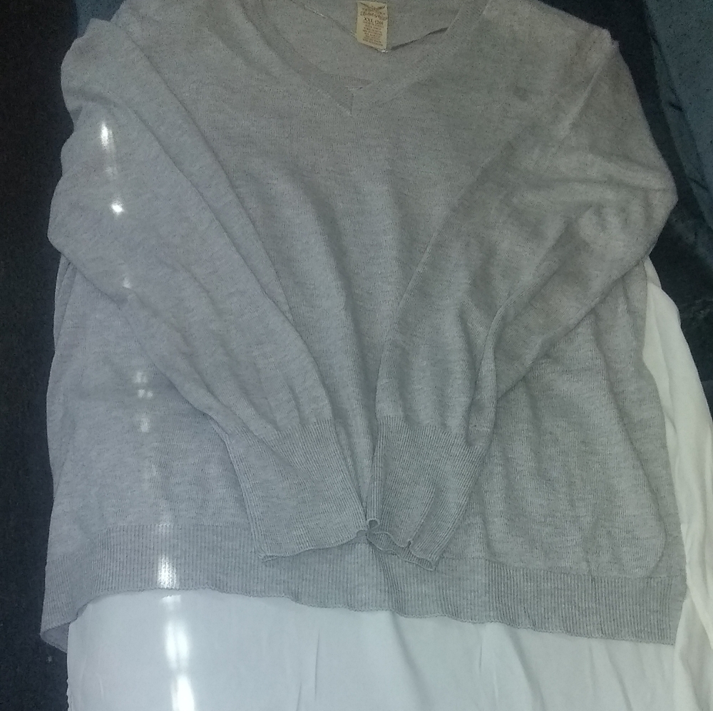 Women's Gray and White Light Sweater Size XXL/20.